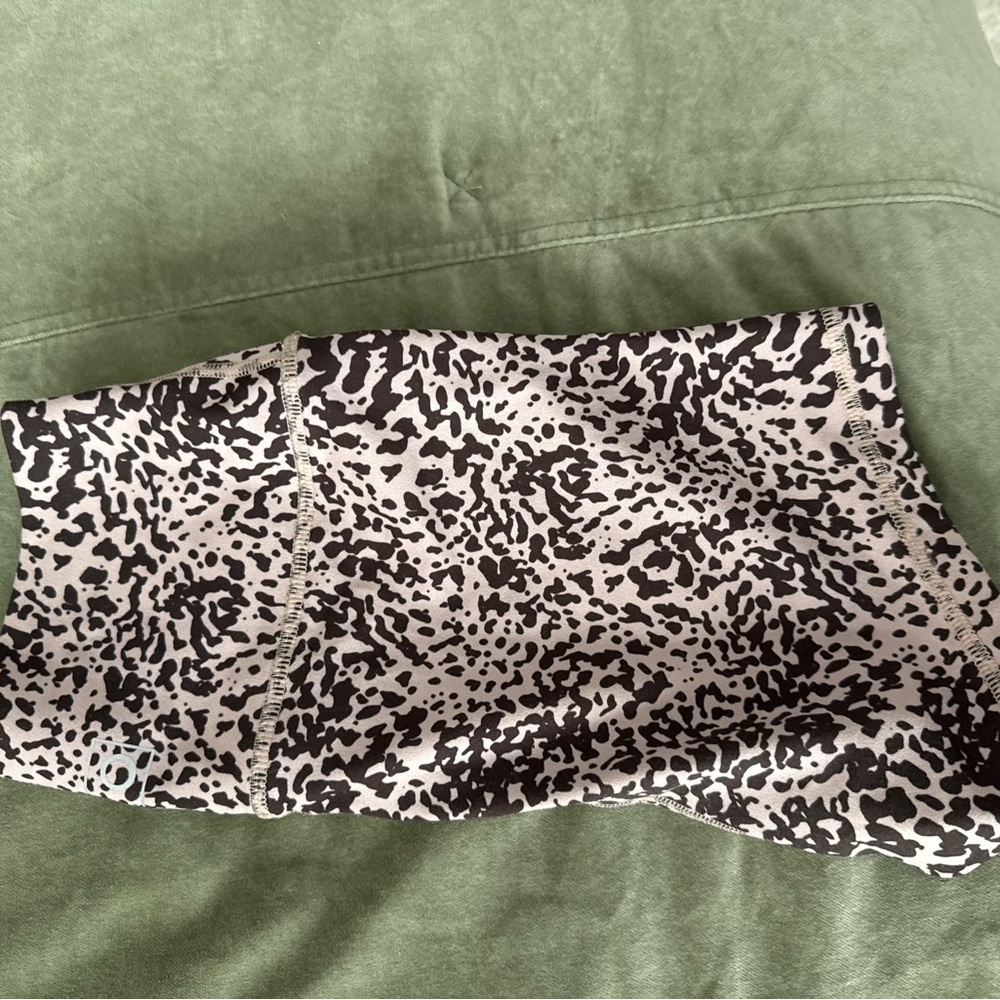 Fleo Black and White Athletic Shorts